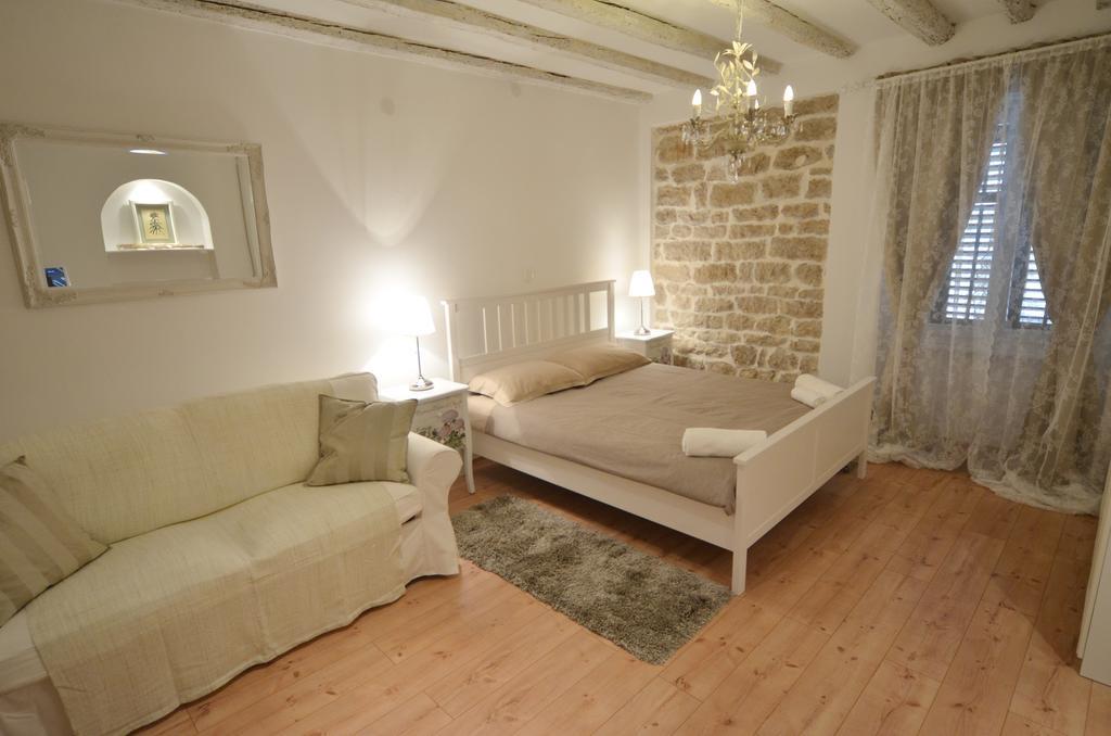 Studios Villa Rossella 4 โรวีน ห้อง รูปภาพ